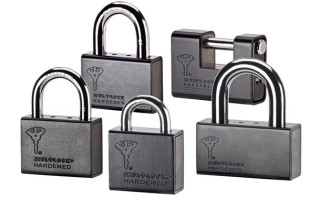 Biometric vs Digital Keypad Safes in Kenya | Business Guide