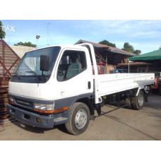 CANTER MIT/ WIDE BODY TRUCK 93 FRONT WINDSCREEN  