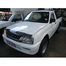 COLT SPOTTERO/L200 FRONT WINDSCREEN