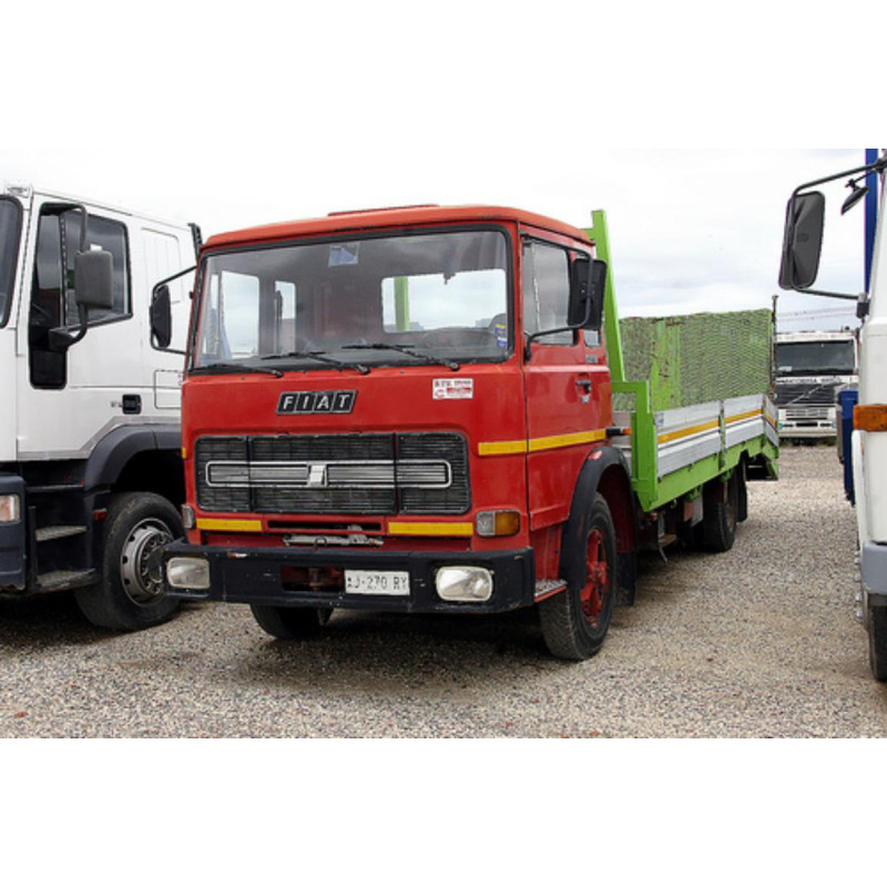 FIAT 110/135 FRONT WINDSCREEN LAMINATED