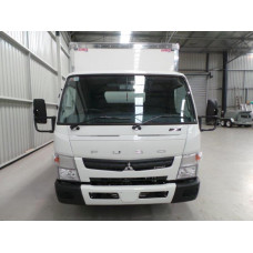 MITS FUSO 615/617/ FIGHTER FRONT WINDSCREEN   