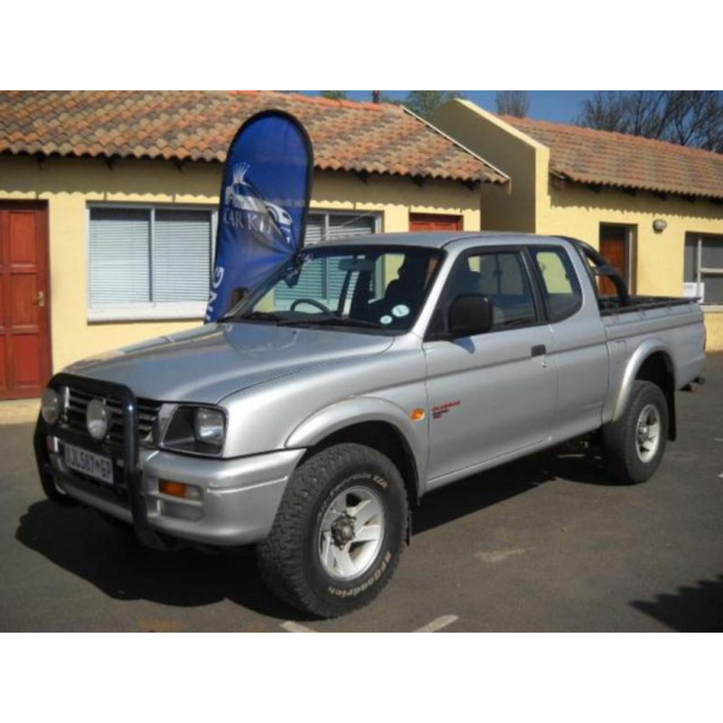 MITSUBISHI COLT L200 PICK UP 1987 CAB