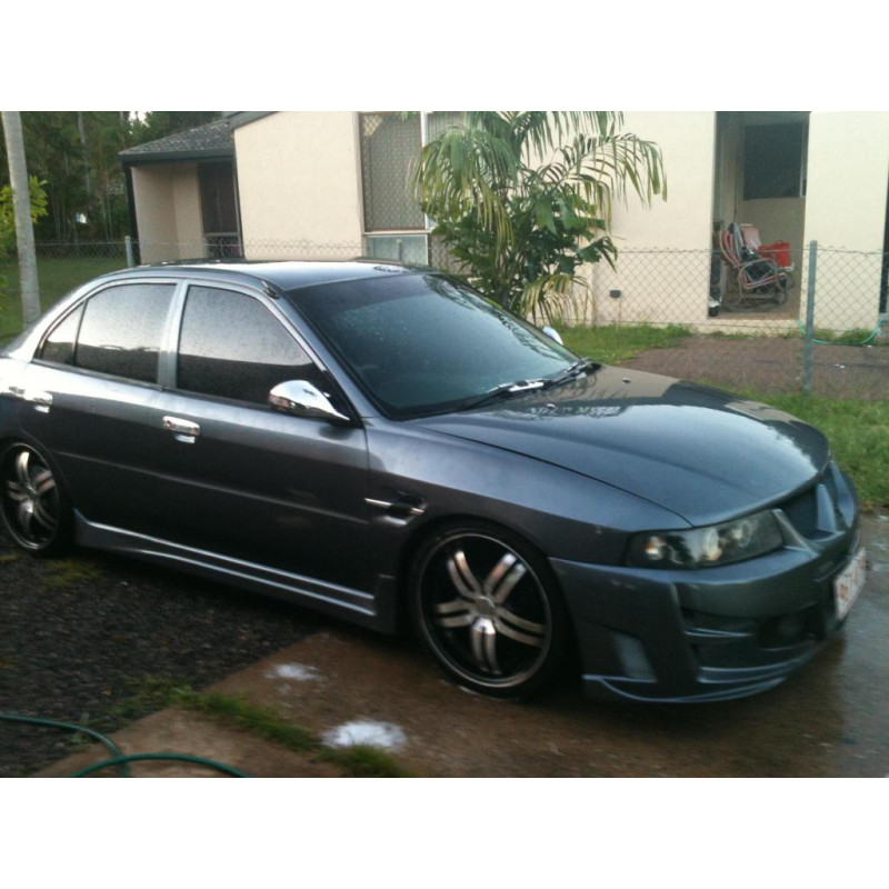 MITSUBISHI LANCER JT41(CB5) SALOON 2000 REAR WINDSCREEN TUFF