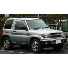 MITSUBISHI PAJERO IO FRONT WINDSCREEN  