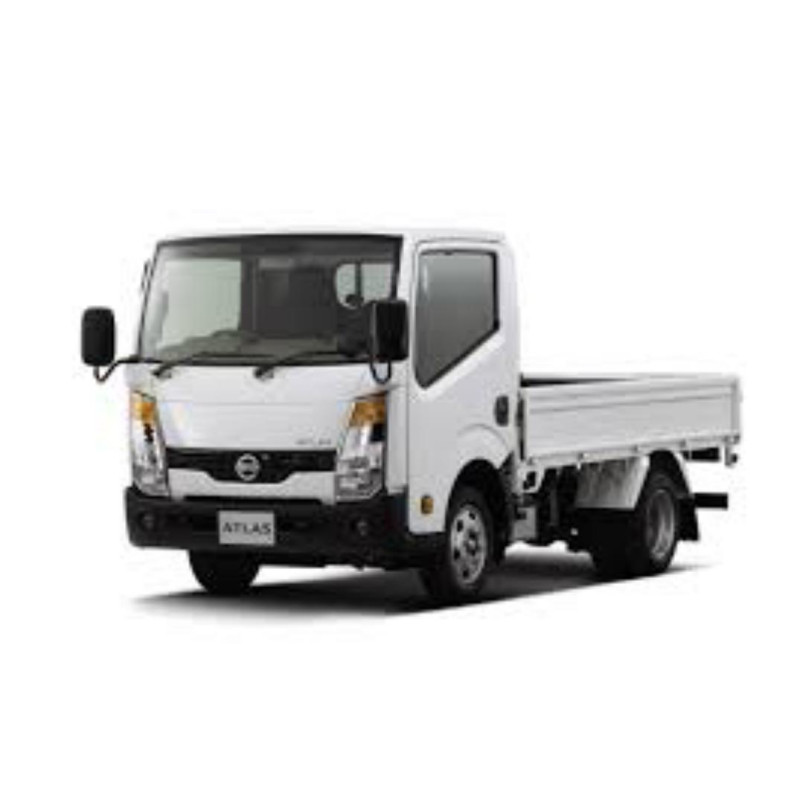 NISSAN ATLAS NU 41 S/S FRONT WINDSCREEN LAMINATED