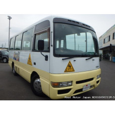NISSAN CIVILIAN BUS2000  FRONT WINDSCREEN  IMPORTED 
