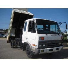 NISSAN CONDORE FRONT WINDSCREEN LAMINATED