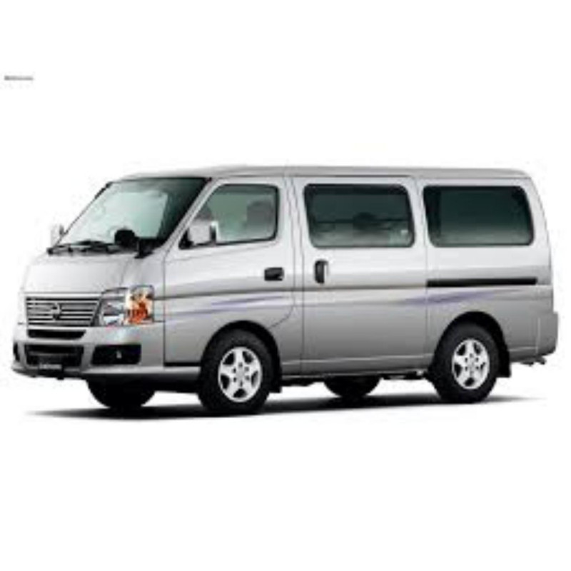 NISSAN E25 FRONT WINDSCREEN 