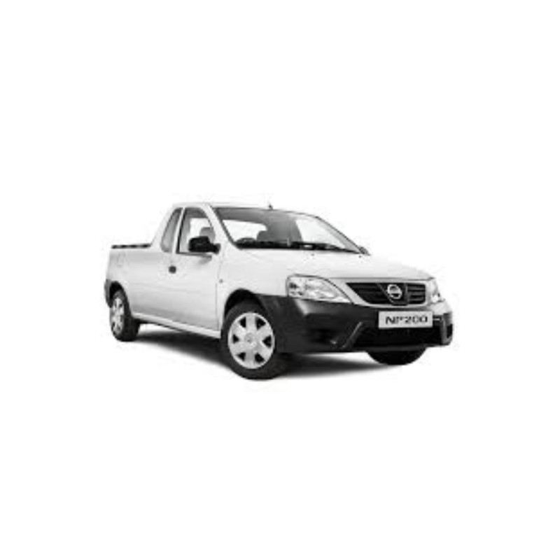 NISSAN NP200 FRONT WINDSCREEN  LAM