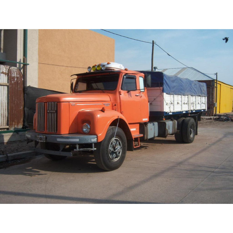 SCANIA 111 BIG SIZE FRONT WINDSCREEN LAMINATED