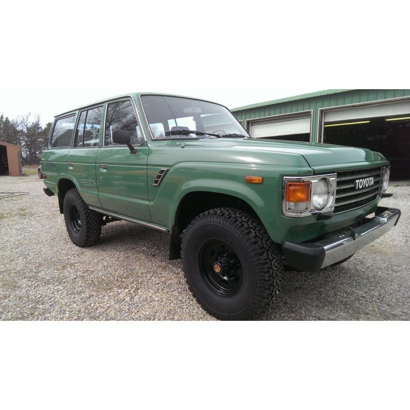 TOYOTA FJ60 FRONT WINDSCREEN LAMINATED