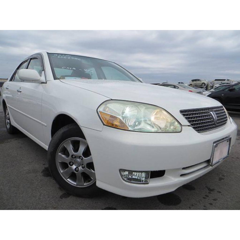 TOYOTA GX 110 MKII FRONT WINDSCREEN LAMINATED