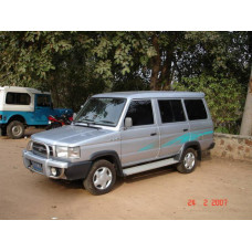 TOYOTA QUALIS SXV20 FRONT WINDSCREEN LAMINATED