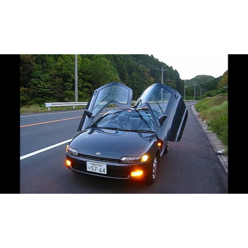 TOYOTA SERA/CIERO  FRONT WINDSCREEN LAM CP