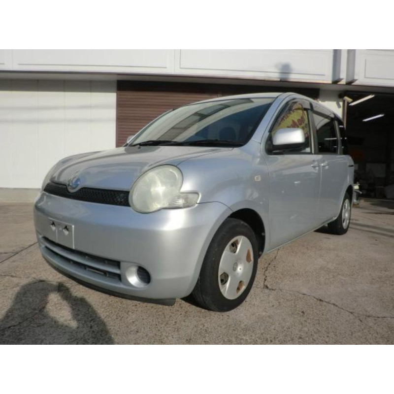 TOYOTA SIENTA 5D MPV 2003
