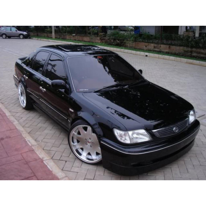 TOYOTA SOLUNA FRONT WINDSCREENREEN LAMINATED