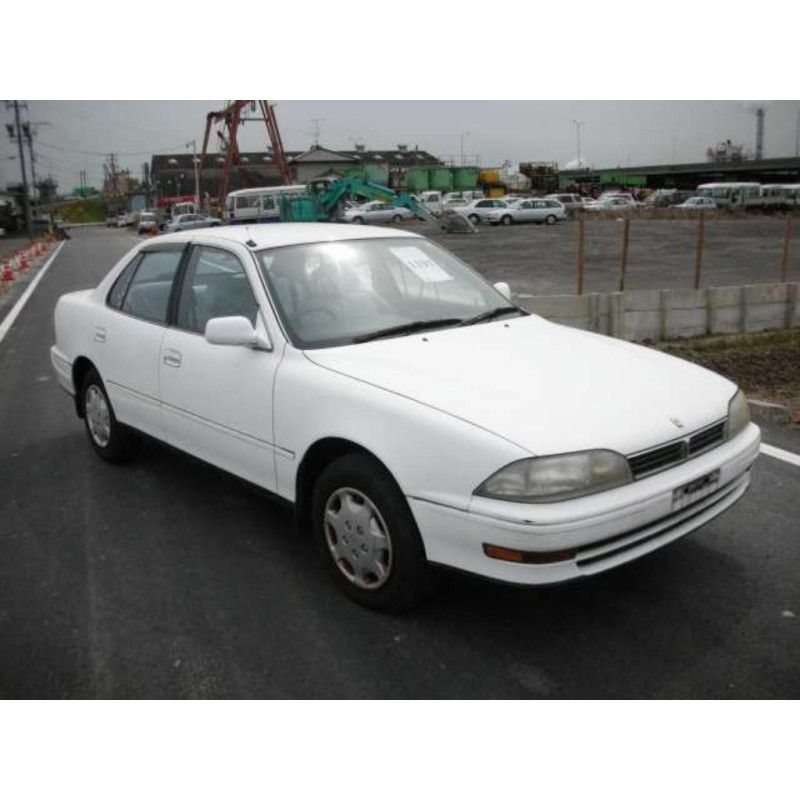 TOYOTA SV30/32 (ROUND CORNER) WINDSCREEN LAMINATED