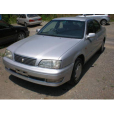 TOYOTA SV40 (SHARP CORNER) FRONT WINDSCREEN LAMINATED