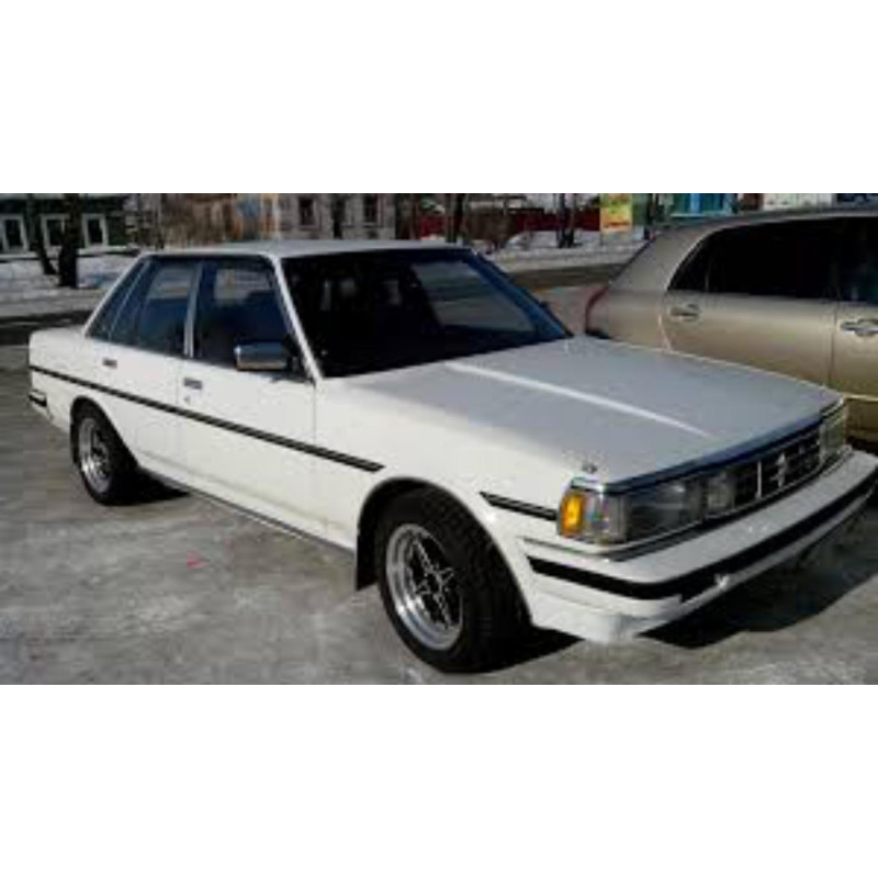 TOYOTA SX70/GX71 CHASER FRONT WINDSCREEN L