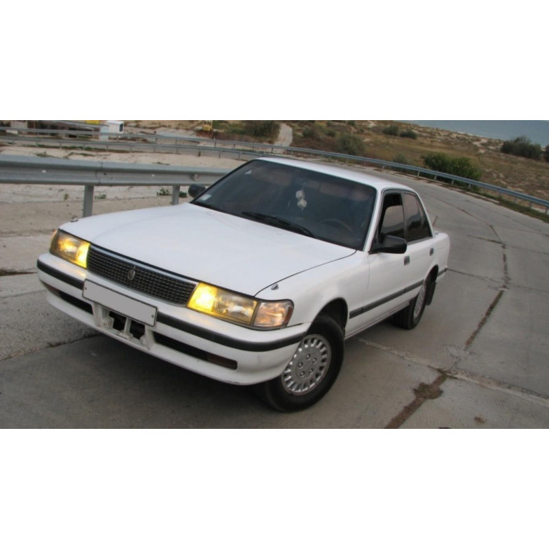 TOYOTA SX80/GX81 CHASER REAR WINDSCREEN LA