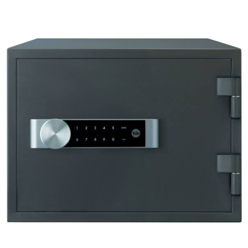 YALE MEDIUM FIRE PROOF SAFE 352