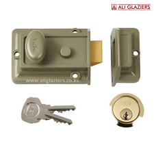 YALE NIGHT LATCH - TRADITIONAL NIGHT LATCH 60MM 
