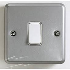 SINGLE SWITCH METAL